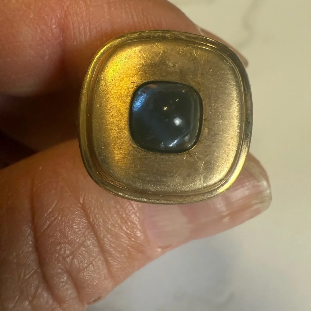 Vintage Elegant Gold and Blue Cufflinks